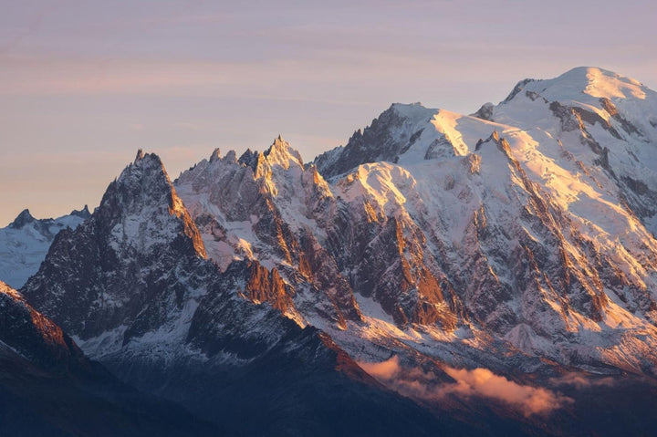 Comment photographier les montagnes au coucher du soleil : techniques et réglages - AluArtMountains