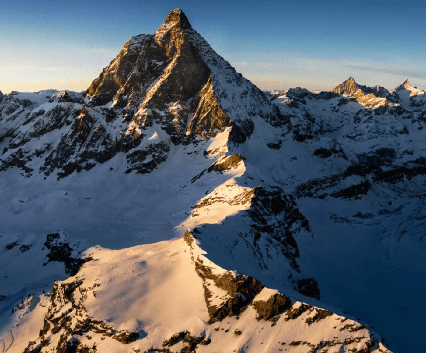 Photos de sommets, de glaciers, de lacs et de villages de montagne en Suisse — tableaux photo sur aluminium Dibond
