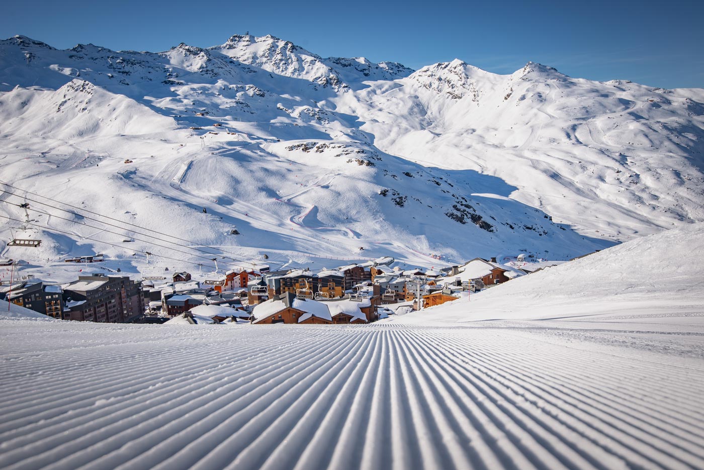 Photos of the resort, Aiguille de Péclet, the glaciers and mountains of Val Thorens