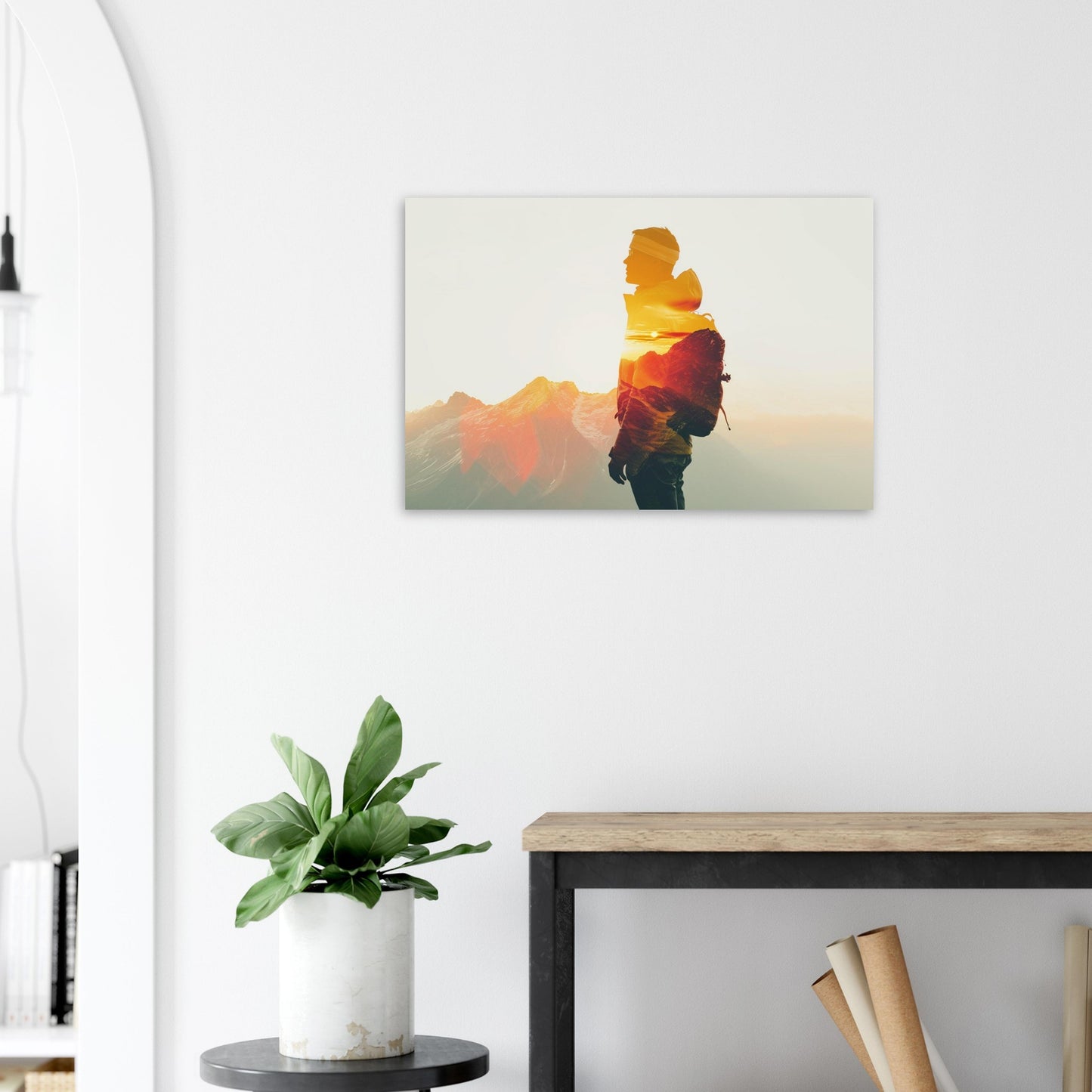 Tableau photo Photo Randonneur × montagnes — coucher de soleil (Alpes) — tirage aluminium Dibond mat, fabrication française, prêt à accrocher