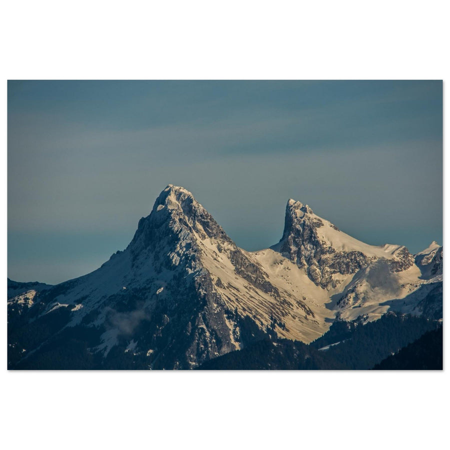 Photo de la Dent d’Oche et du Château d’Oche en hiver — tableau photo paysage de montagne en Alu Dibond, fabrication française