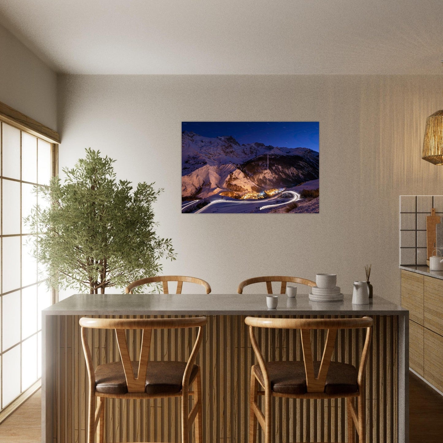 Tableau photo de La Grave au crépuscule face à la Meije sur aluminium Dibond mat, présenté dans un intérieur