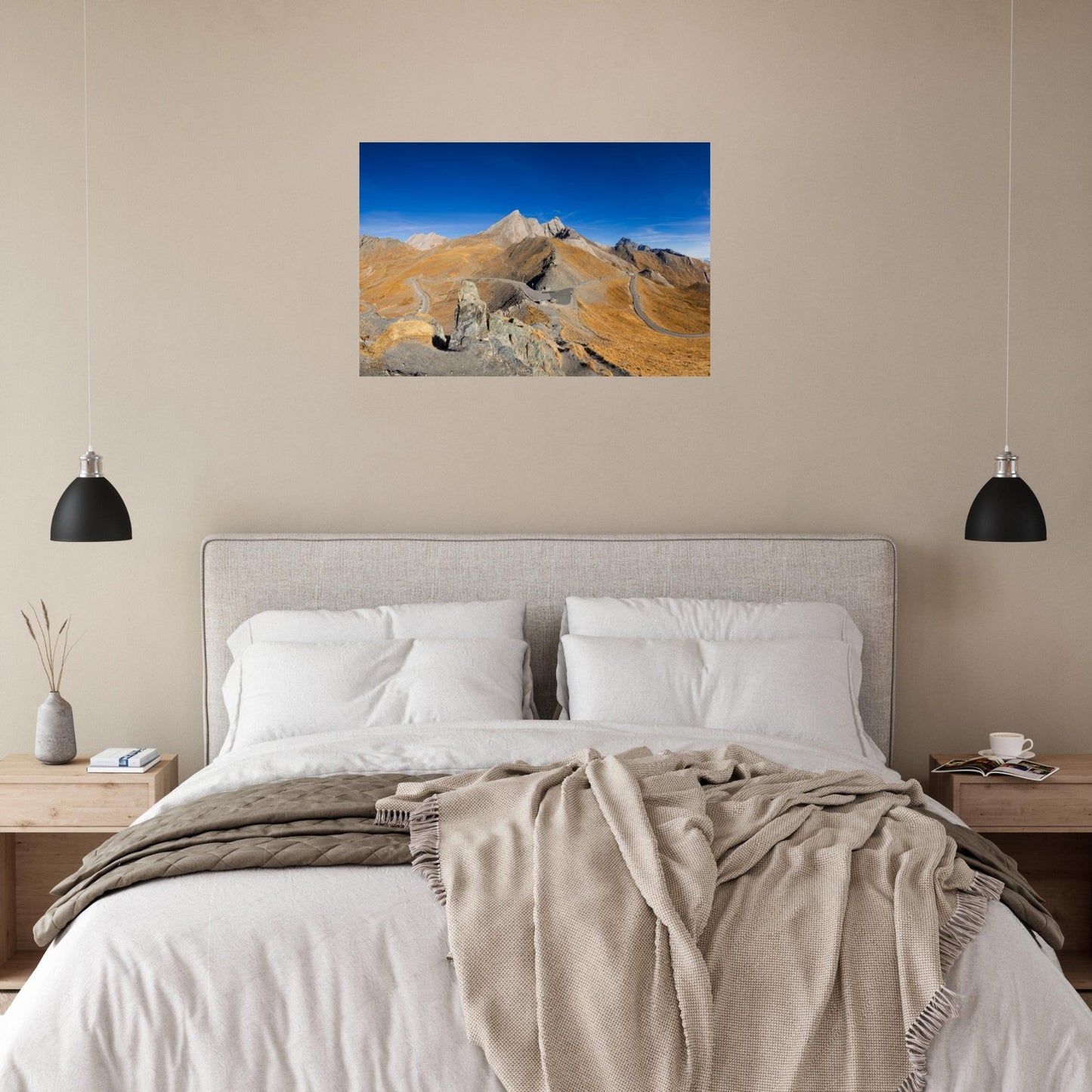 Tableau photo du col Agnel et du Pain de Sucre en automne sur aluminium Dibond mat, présenté dans un intérieur