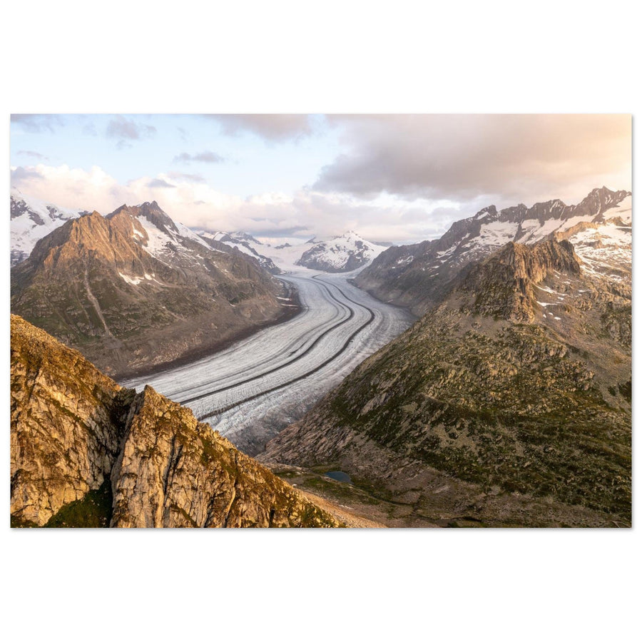 Photo du glacier d’Aletsch au lever du soleil en Suisse — tableau photo paysage de montagne sur aluminium Dibond mat
