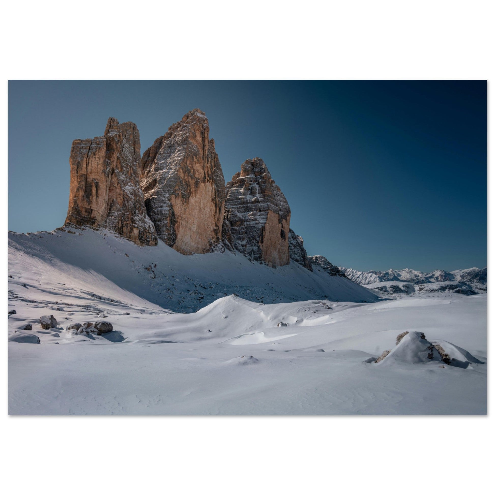 Vente Photo de neige au pied des Tre Cime di Lavaredo, Italie - Tableau photo paysage
