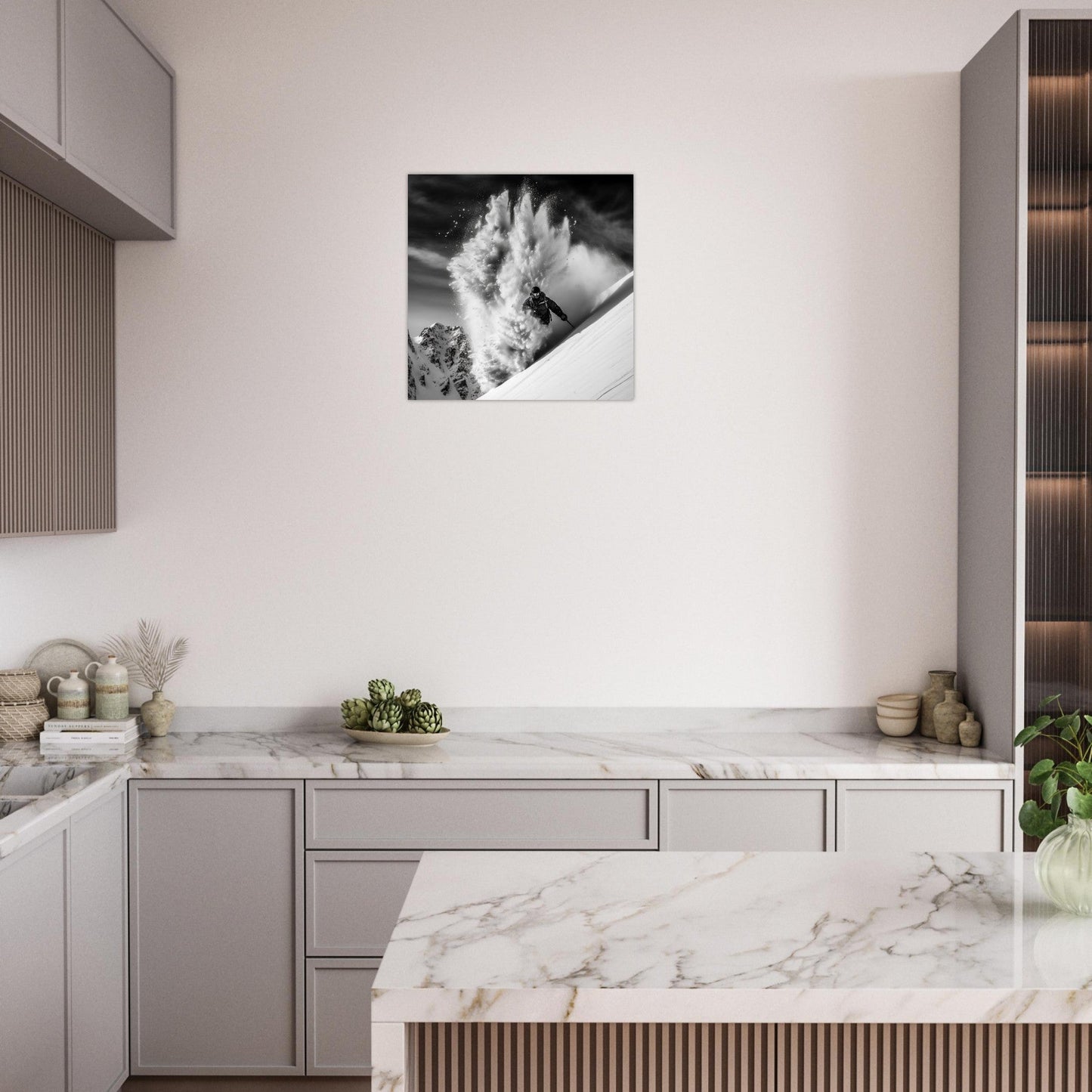 Tableau photo Photo d'un skieur en pleine poudreuse - Noir & Blanc — tirage aluminium Dibond mat, fabrication française, prêt à accrocher
