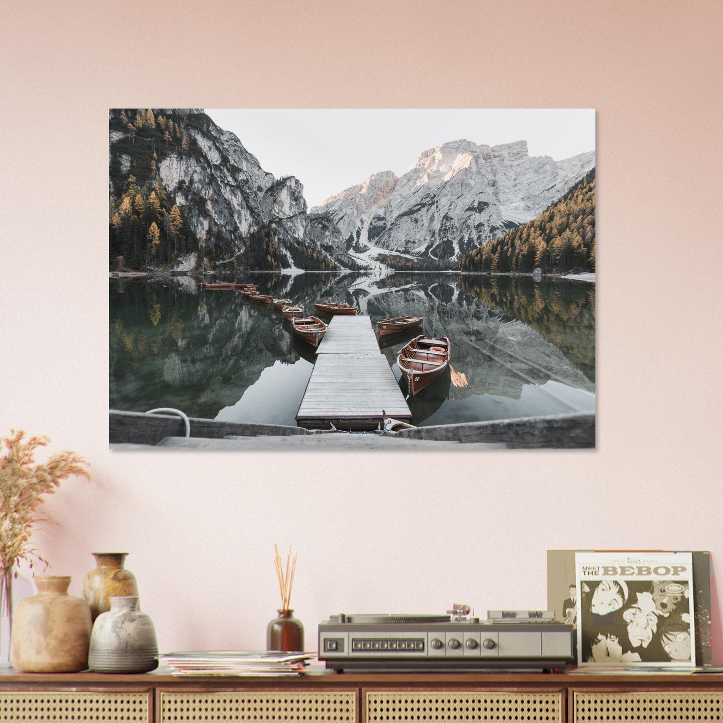 Tableau photo Photo du Lago di Braies — ponton & barques (Dolomites) — tirage aluminium Dibond mat, fabrication française, prêt à accrocher