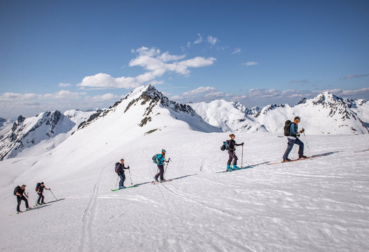 10 jours en Norvège : voilier, fjords et ski de rando pour Haglöfs & DJI - Tableaux photos paysages ｜ Alu Art Mountains