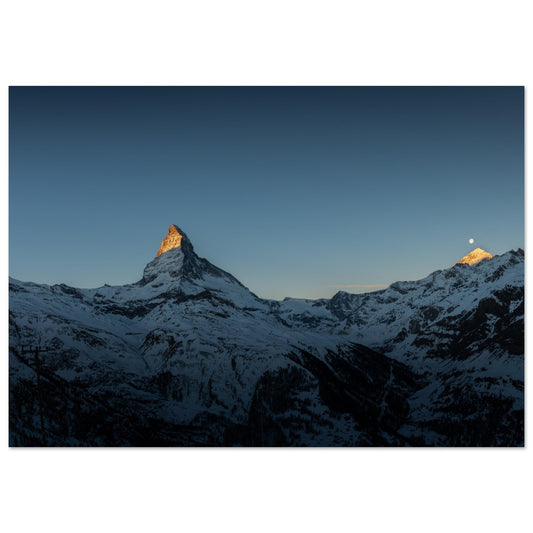 Maîtriser l'heure dorée en montagne : timing et réglages pour des lumières exceptionnelles - Tableaux photos paysages ｜ Alu Art Mountains