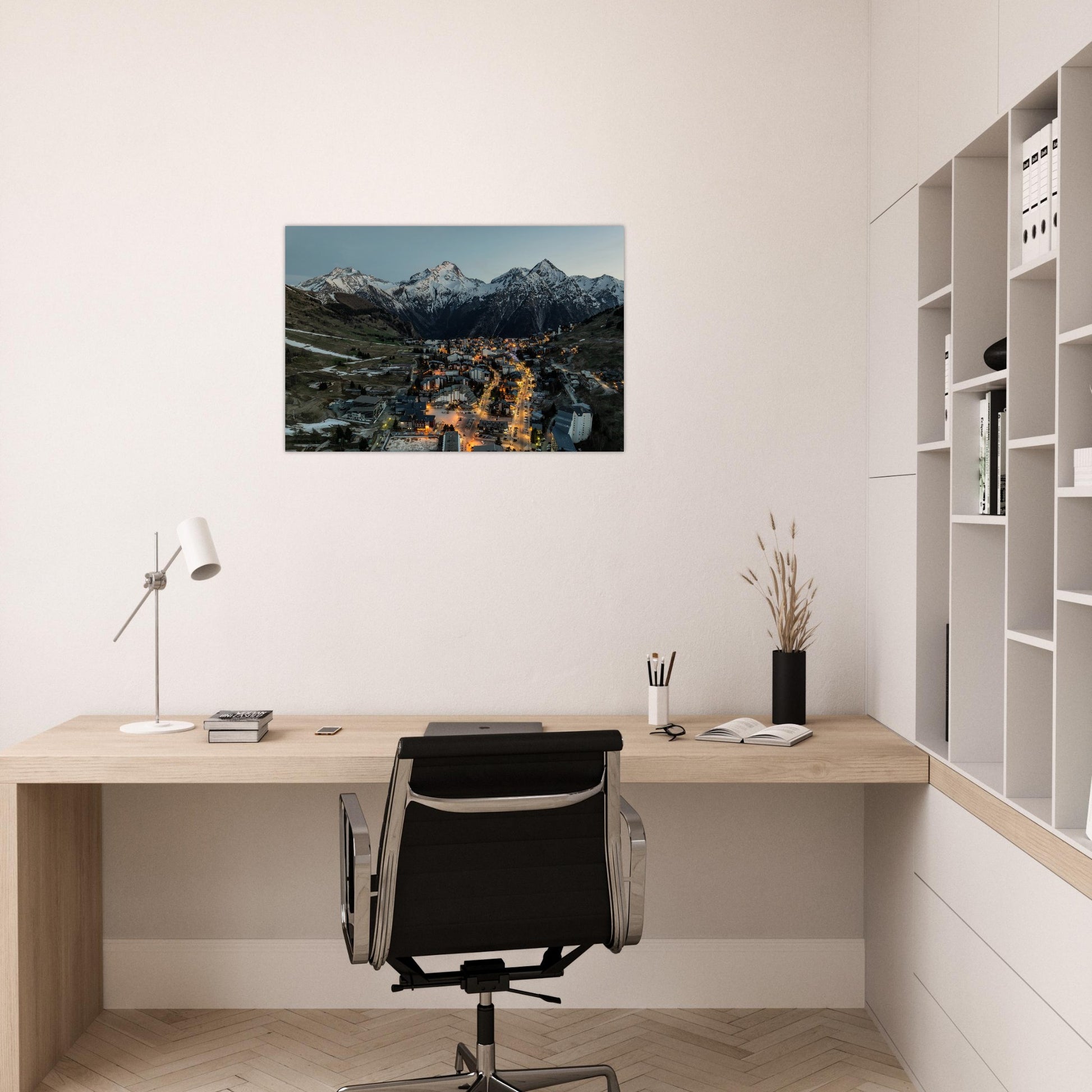 Tableau photo « les Deux Alpes vues du ciel au coucher du soleil en hiver » dans une cuisine moderne – simulation 60 × 90 cm