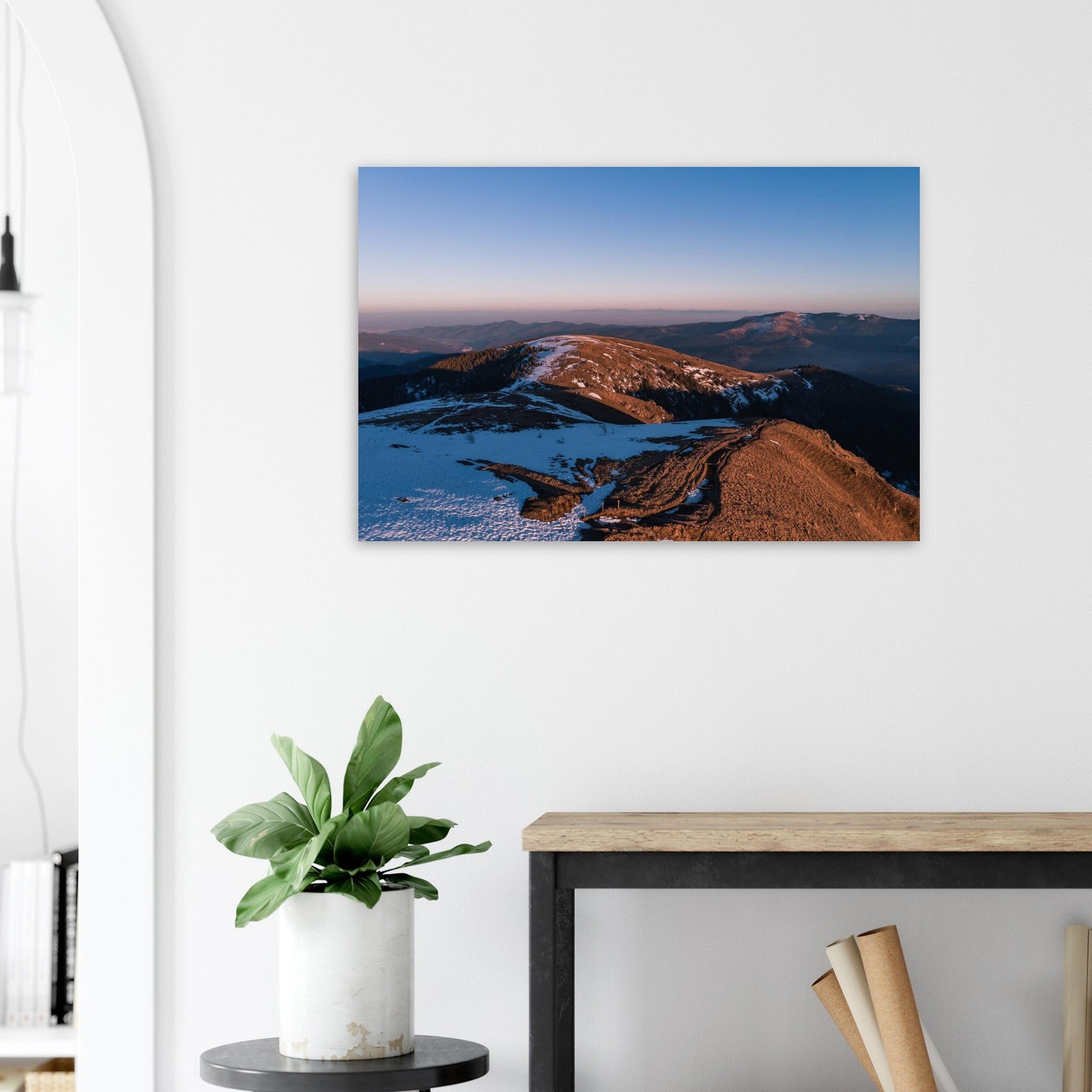 Photo aérienne du Hohneck enneigé au coucher du soleil — tableau photo paysage de montagne en Alu Dibond, fabrication française