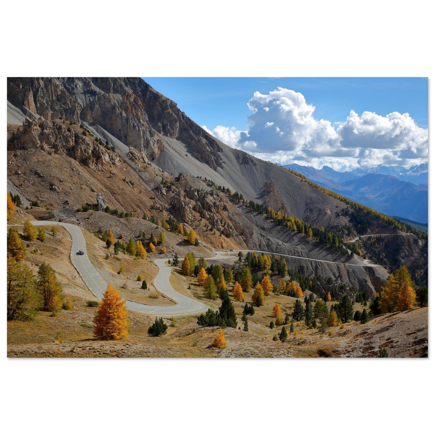 Vue du tableau photo de la Casse Déserte au col d’Izoard en automne en 40 × 60 cm sur aluminium