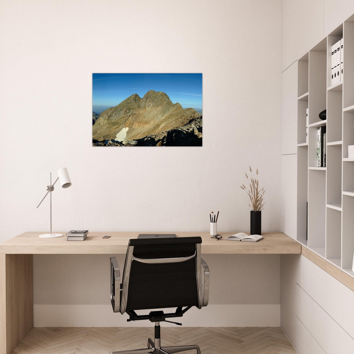 Tableau photo de la cime du Gélas dans le parc national du Mercantour sur aluminium Dibond mat, exposé dans une chambre