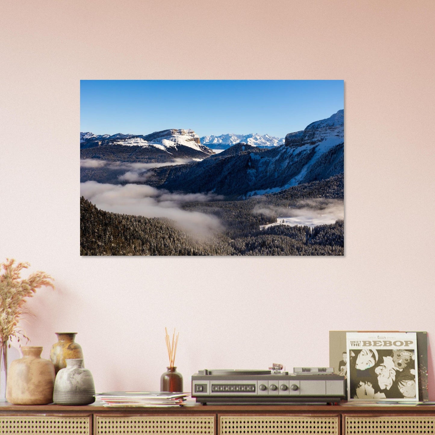 Tableau photo de la Dent de Crolles et Belledonne depuis le Charmant Som sur aluminium Dibond mat, présenté dans un espace de vie
