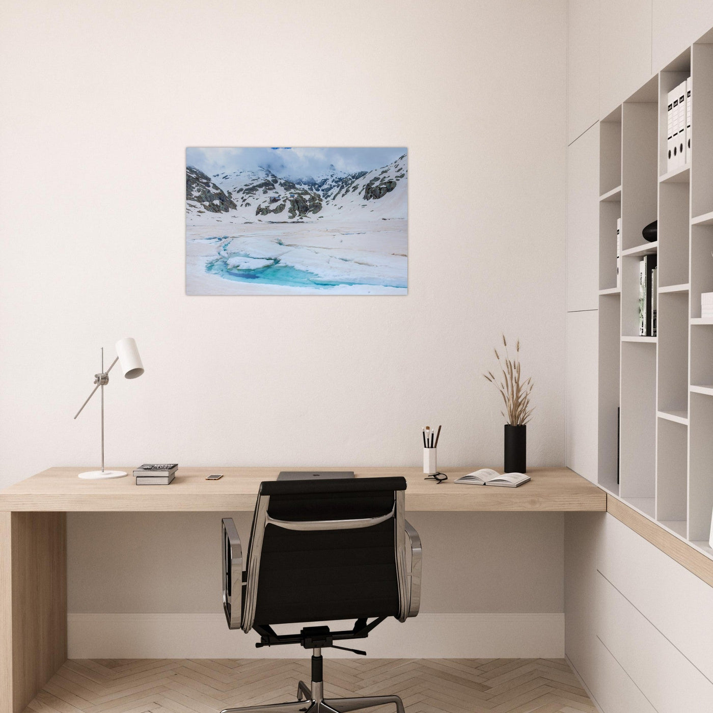 Simulation d’un tableau AluArtMountains dans un intérieur