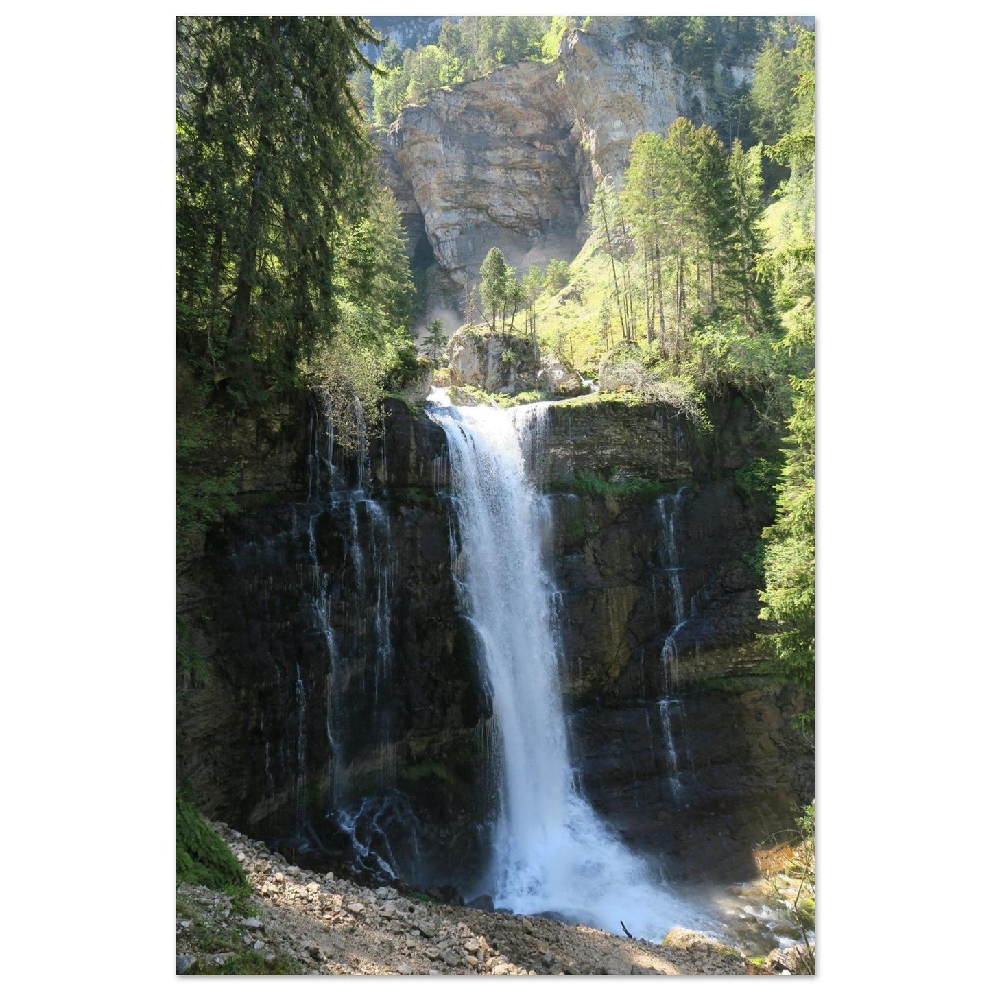 Photo de la Grande Cascade du Cirque de Saint-Même — tableau photo paysage de montagne en Alu Dibond, fabrication française