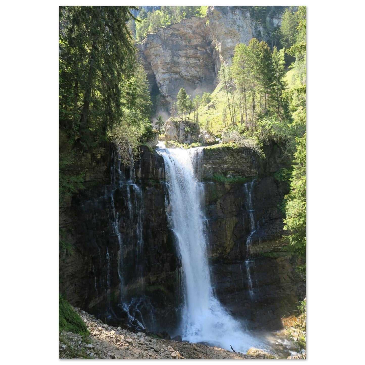 Photo de la Grande Cascade du Cirque de Saint-Même — tableau photo paysage de montagne en Alu Dibond, fabrication française