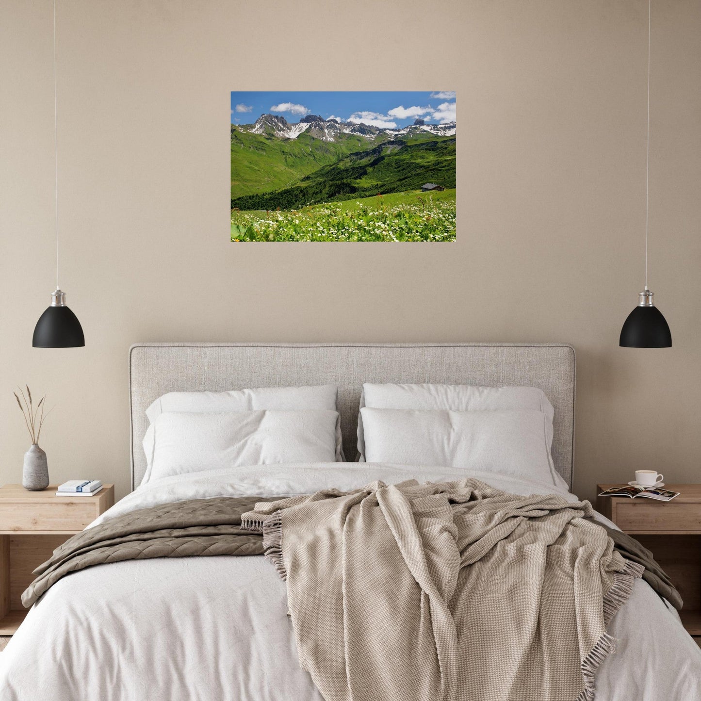Tableau photo de la Vallée de Roselend dans le Beaufortain, Savoie sur aluminium Dibond mat, présenté dans un espace de vie