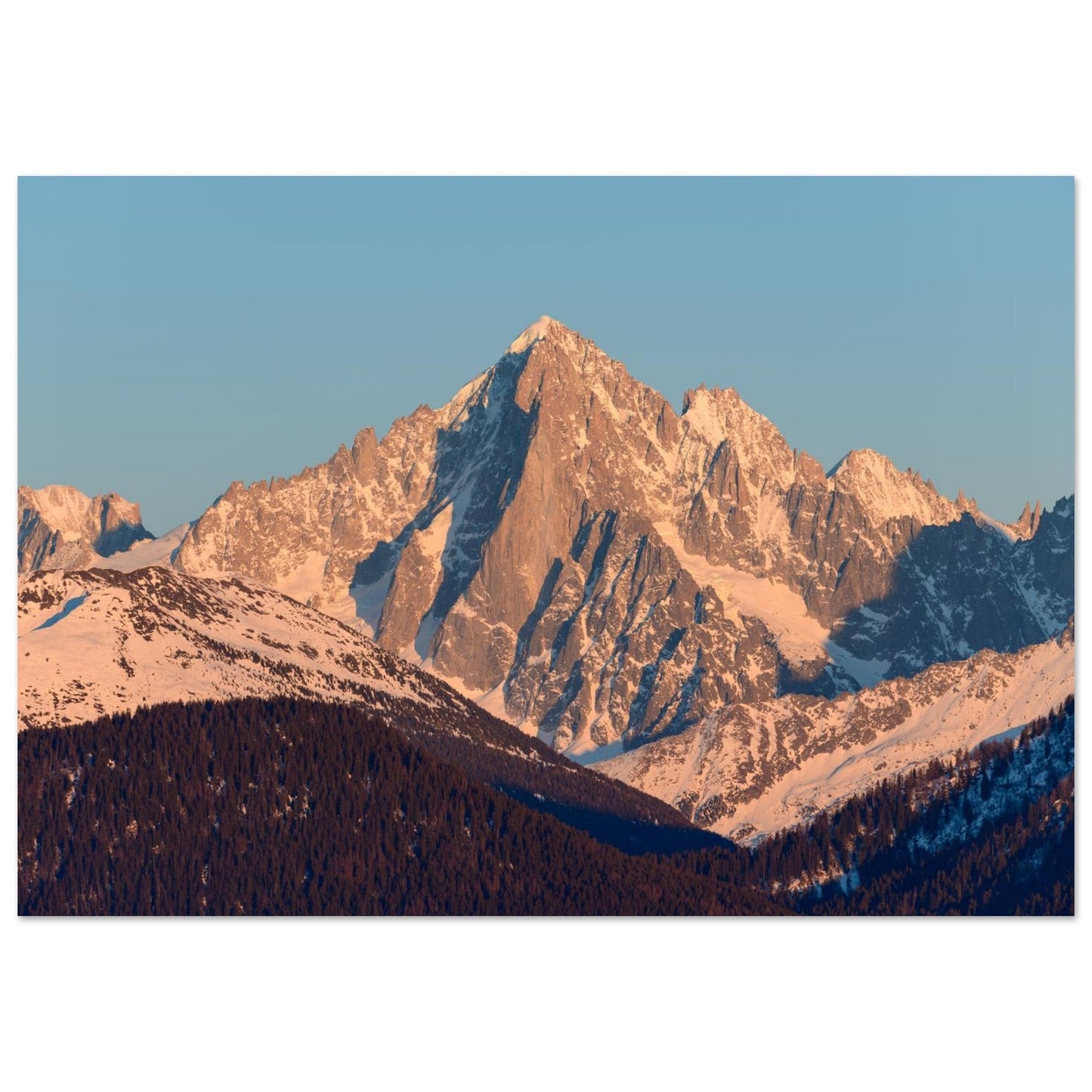 Tableau photo de l’Aiguille Verte au lever du soleil sur aluminium Dibond mat, format 70 × 100 cm