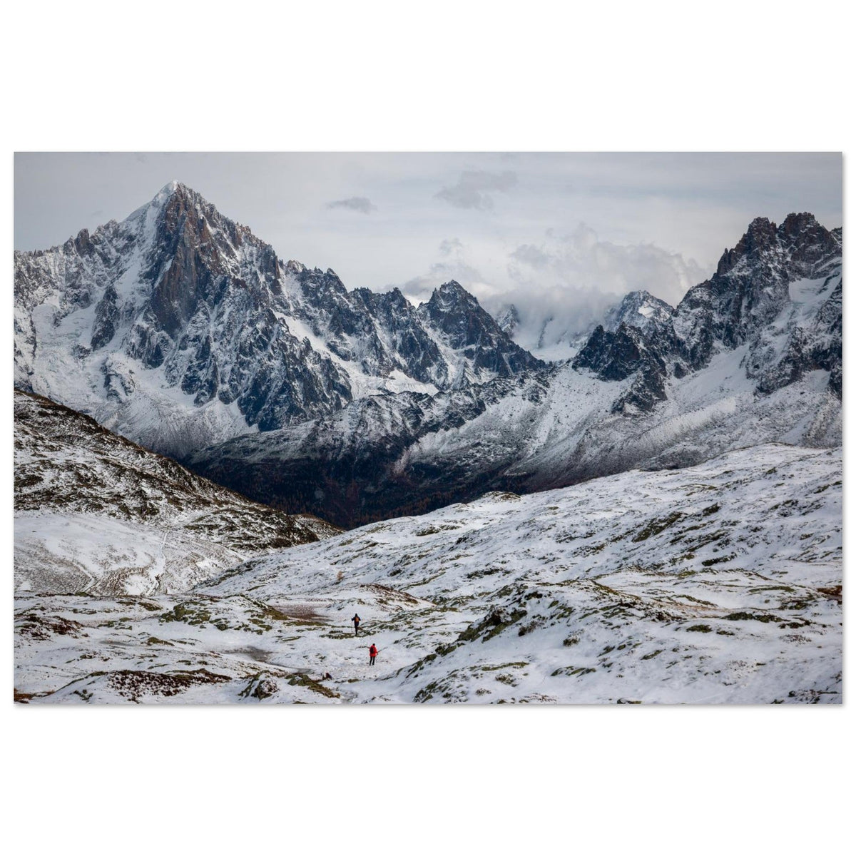 Tableau photo de l’Aiguille Verte depuis l’Aiguillette des Houches sur aluminium Dibond mat, format 30 × 45 cm — photographie : Alena Vishina