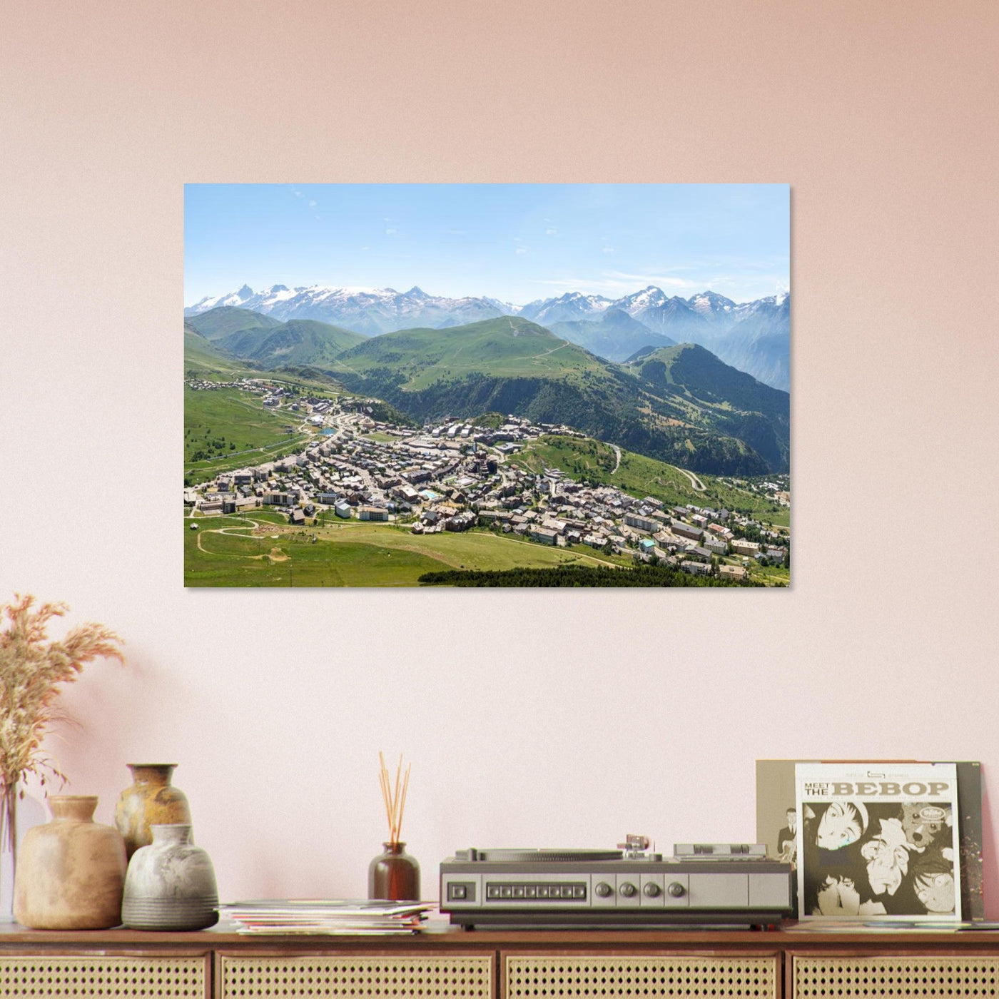 Simulation d’un tableau AluArtMountains dans un intérieur