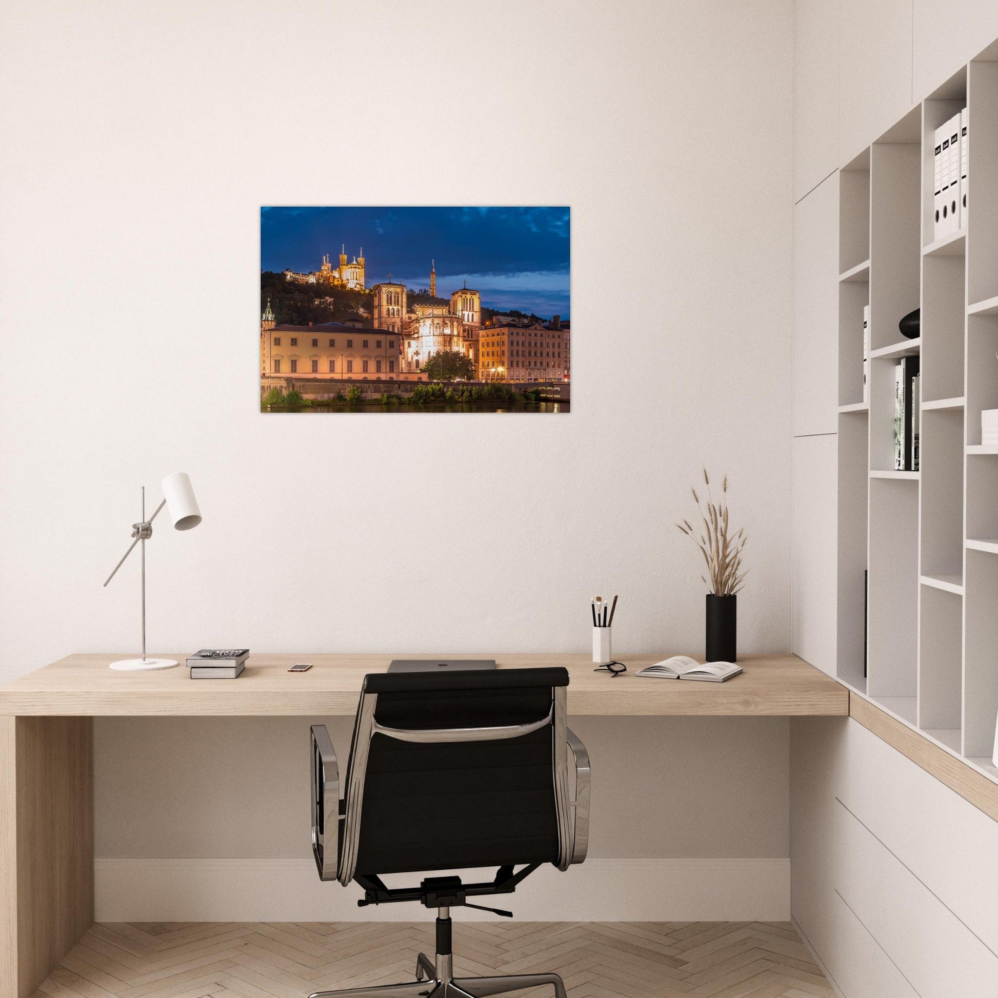Photo de Lyon au crépuscule – Saint-Jean et Fourvière — tableau photo paysage de montagne en Alu Dibond, fabrication française
