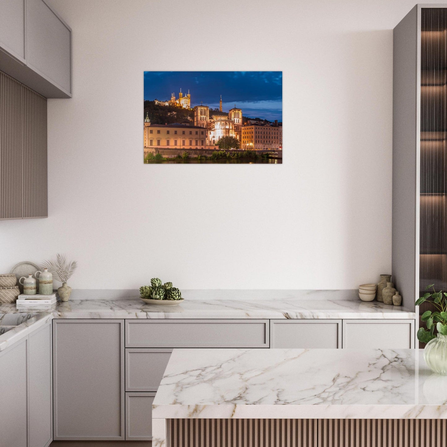 Photo de Lyon au crépuscule – Saint-Jean et Fourvière — tableau photo paysage de montagne en Alu Dibond, fabrication française