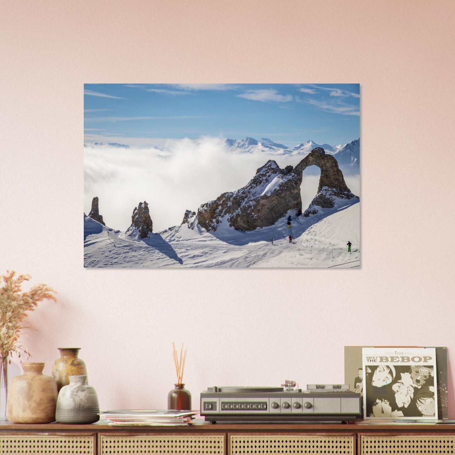 Photo de skieurs vers l’Aiguille Percée à Tignes — tableau photo paysage de montagne en Alu Dibond, fabrication française