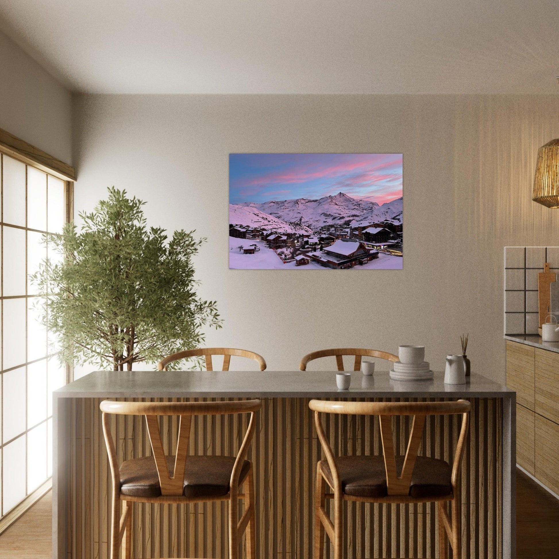 Photo de Tignes sous la neige et un ciel rose — tableau photo paysage de montagne en Alu Dibond, fabrication française
