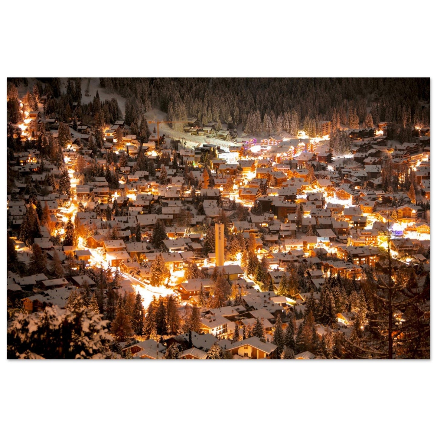 Photo de Verbier sous la neige à la tombée de la nuit — tableau photo paysage de montagne en Alu Dibond, imprimé à la commande en France