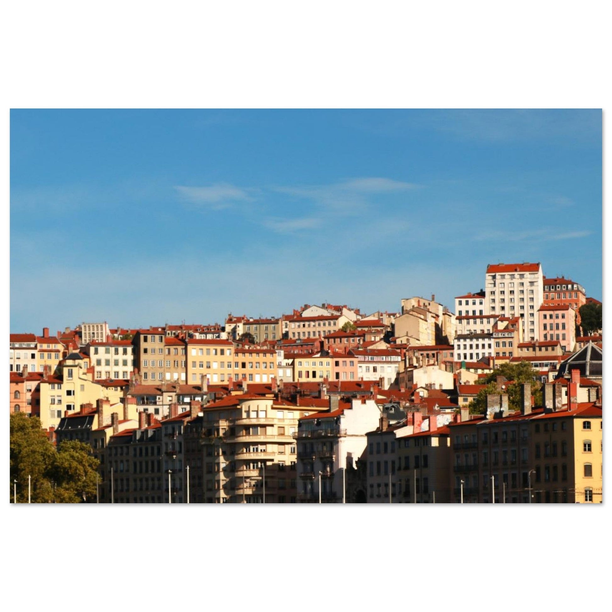 Tableau photo des pentes colorées de la Croix-Rousse à Lyon sur aluminium Dibond mat, format 30 × 45 cm