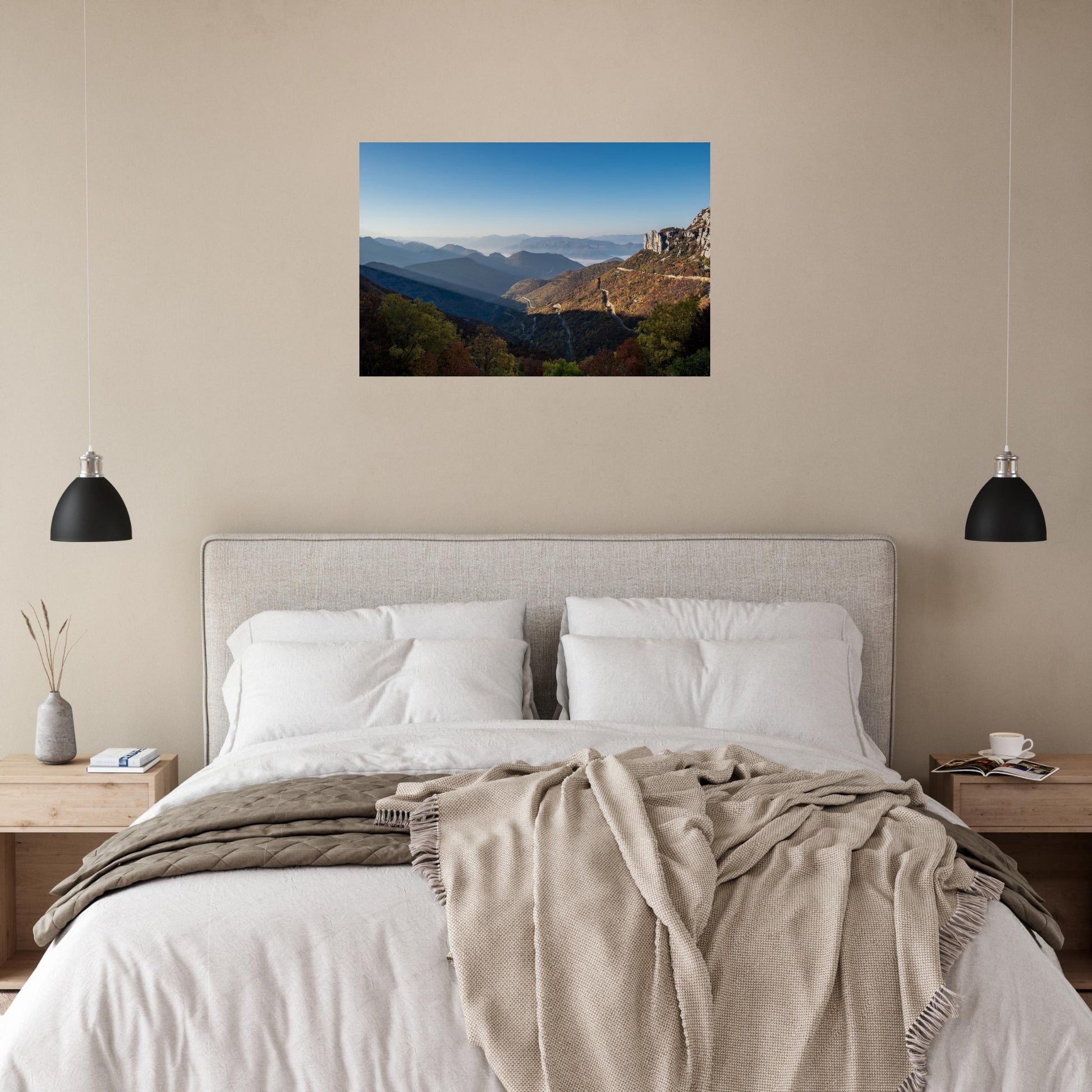 Tableau photo du Diois depuis le col de Rousset dans le Vercors présenté dans un espace de vie contemporain