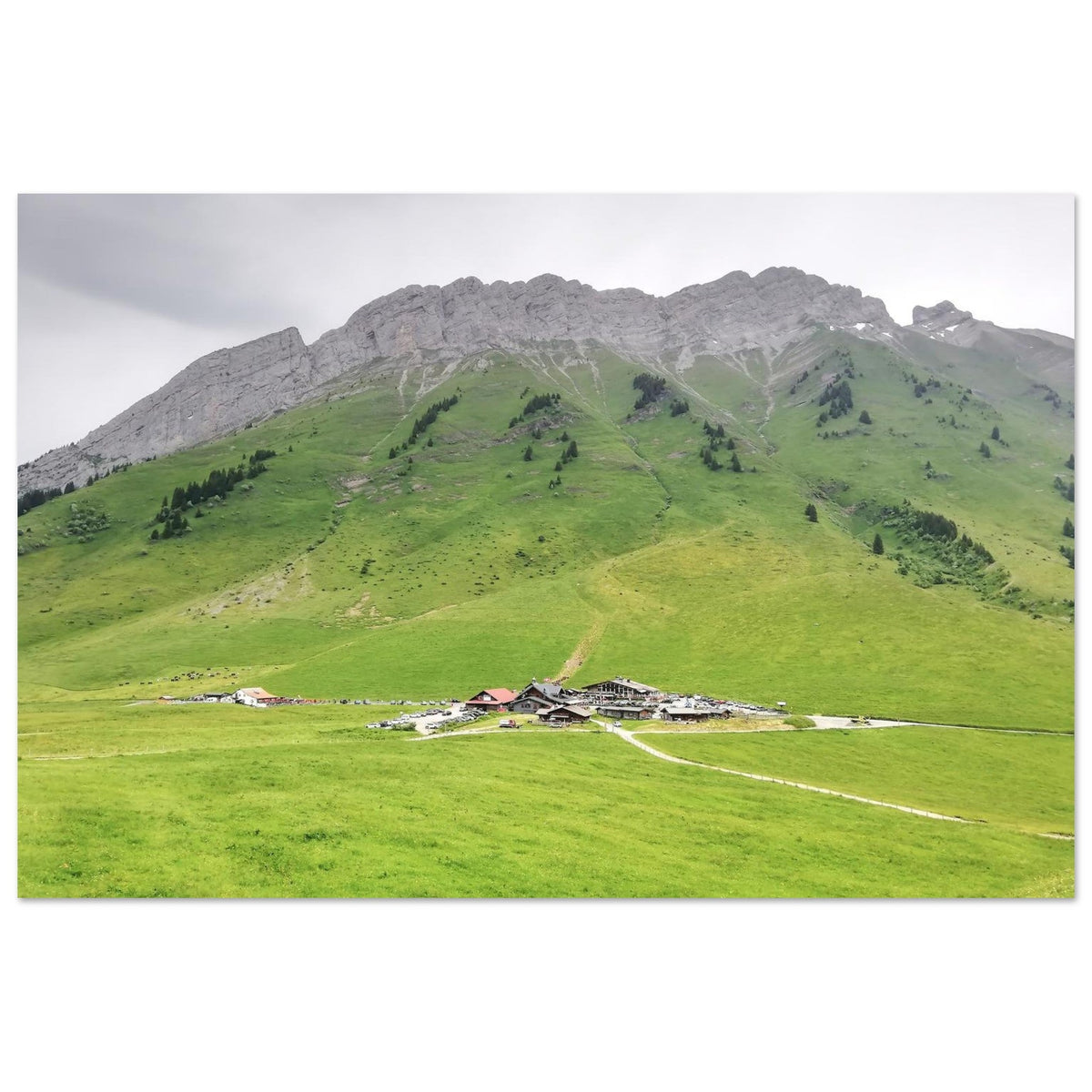 Tableau photo du col des Aravis en été sur aluminium Dibond mat, format 30 × 45 cm — photographie : Alena F-key