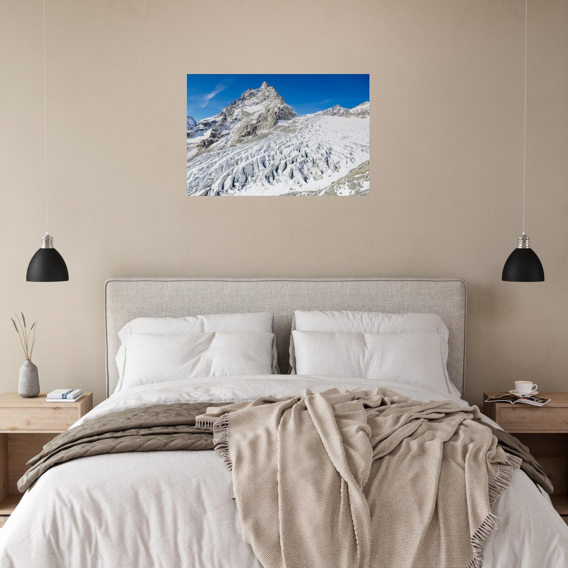 Tableau photo du Glacier Blanc face au mont Pelvoux sur aluminium Dibond mat, présenté dans un intérieur