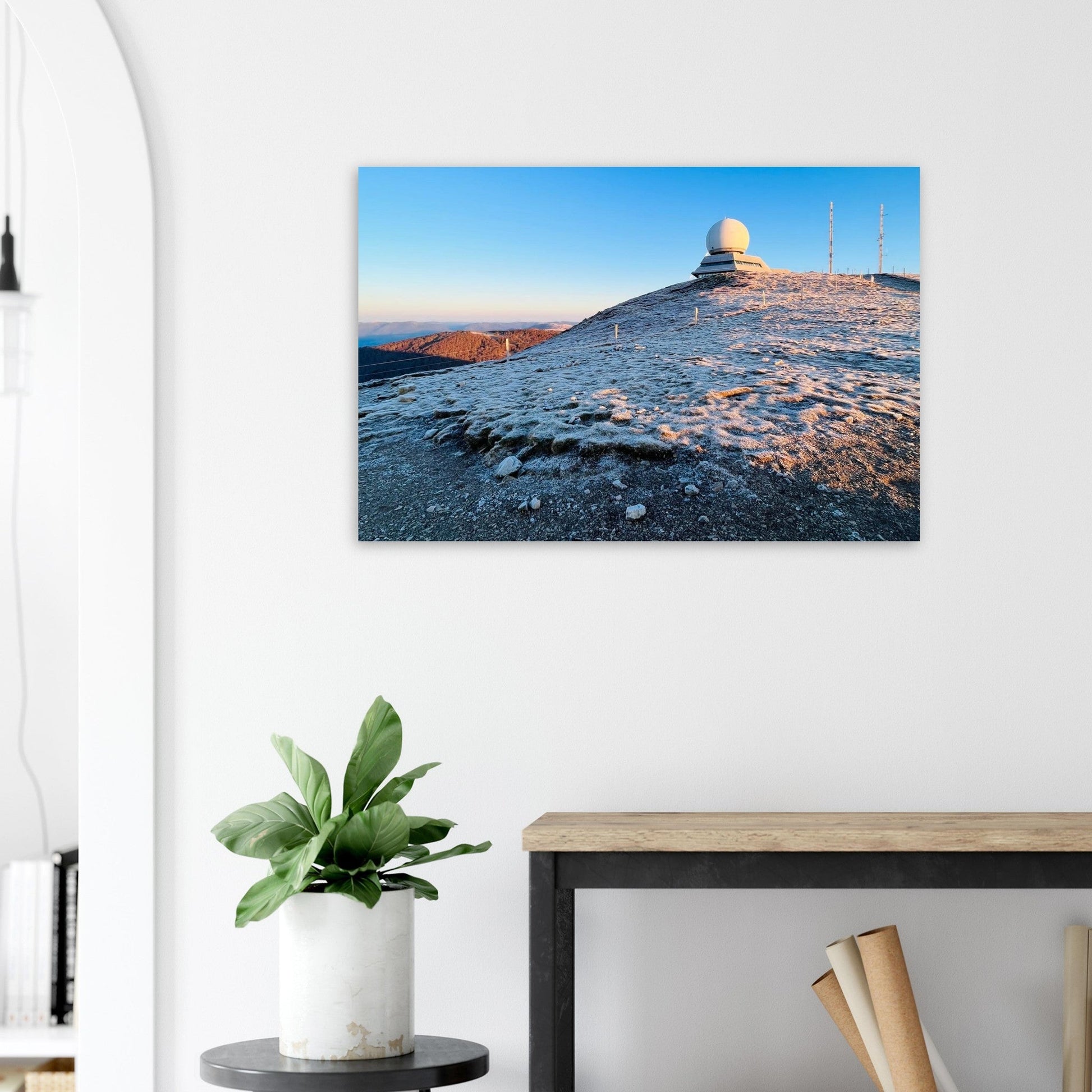 Photo du Grand Ballon et de son radôme en hiver — tableau photo paysage de montagne en Alu Dibond, fabrication française