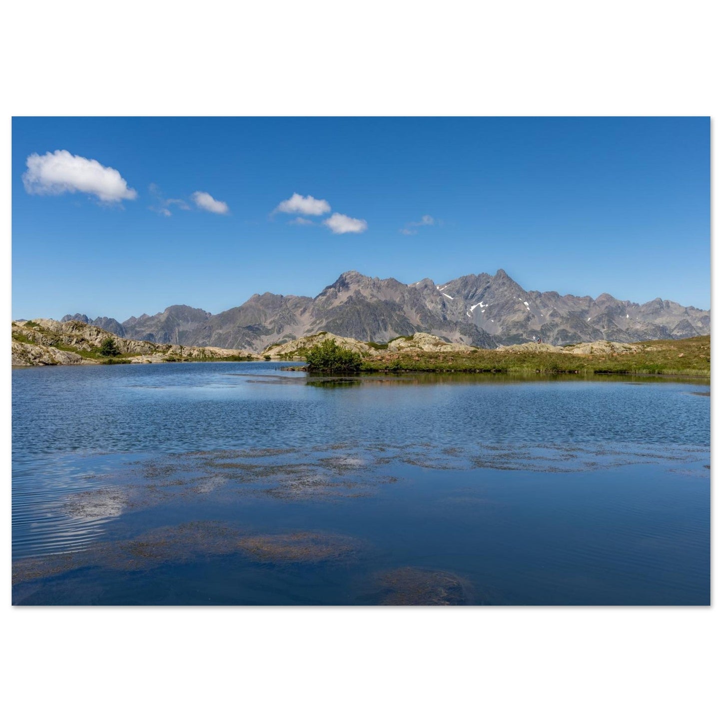 Photo du lac Besson à l’Alpe d’Huez — tableau photo paysage de montagne en Alu Dibond, fabrication française