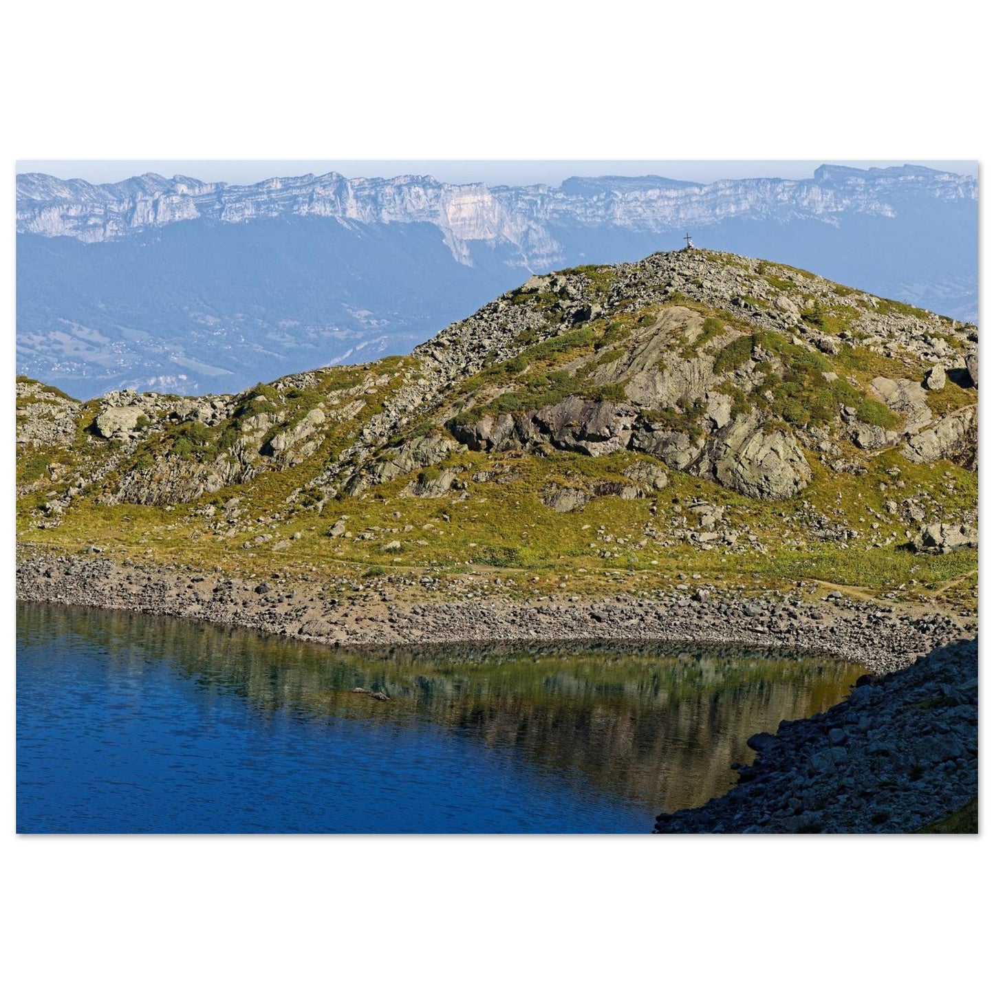 Photo du lac de Crop face au Grand Pic et à la Croix de Belledonne — tableau photo paysage de montagne en Alu Dibond, fabrication française