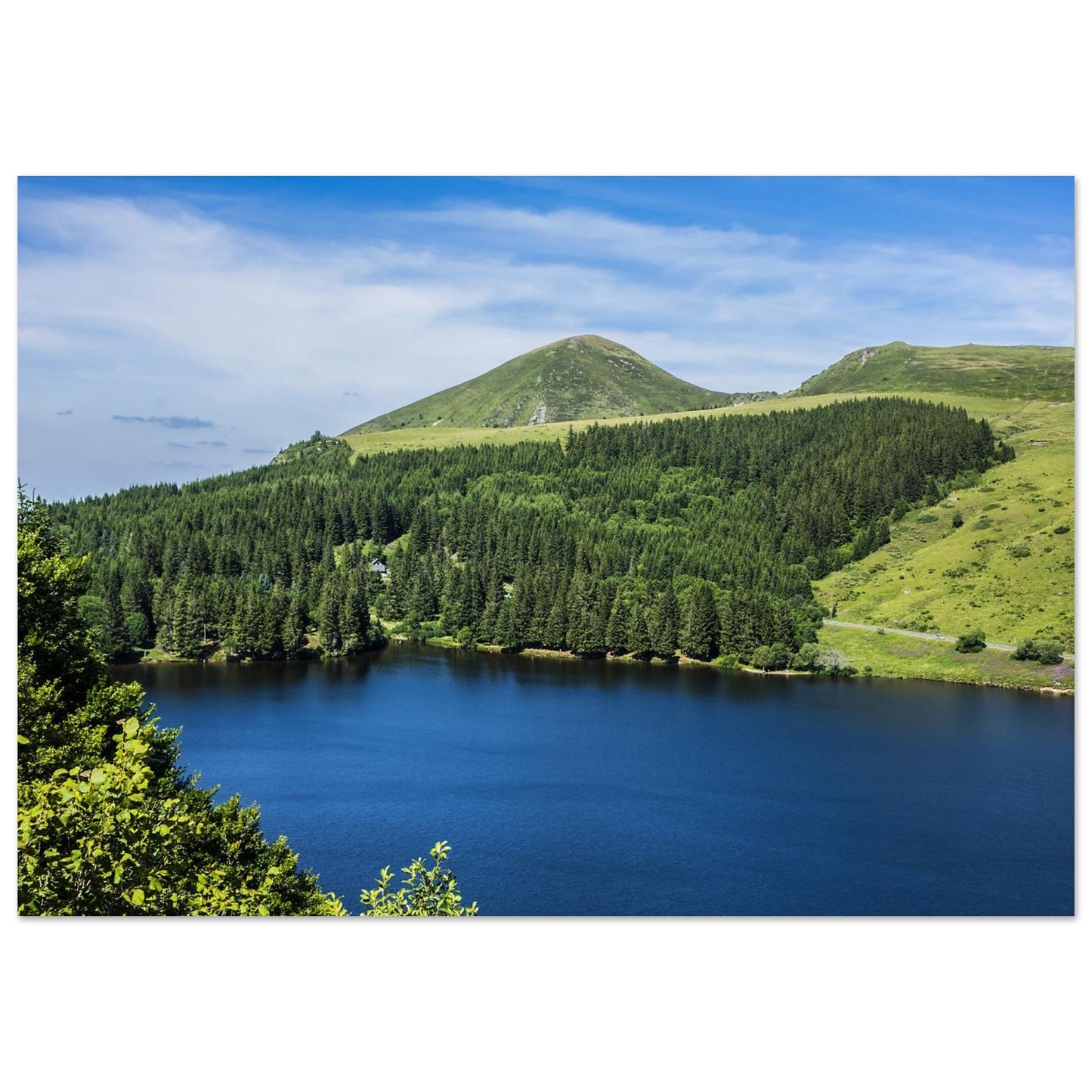 Tableau photo du lac de Guéry au cœur des monts Dore sur aluminium Dibond mat, format 70 × 100 cm