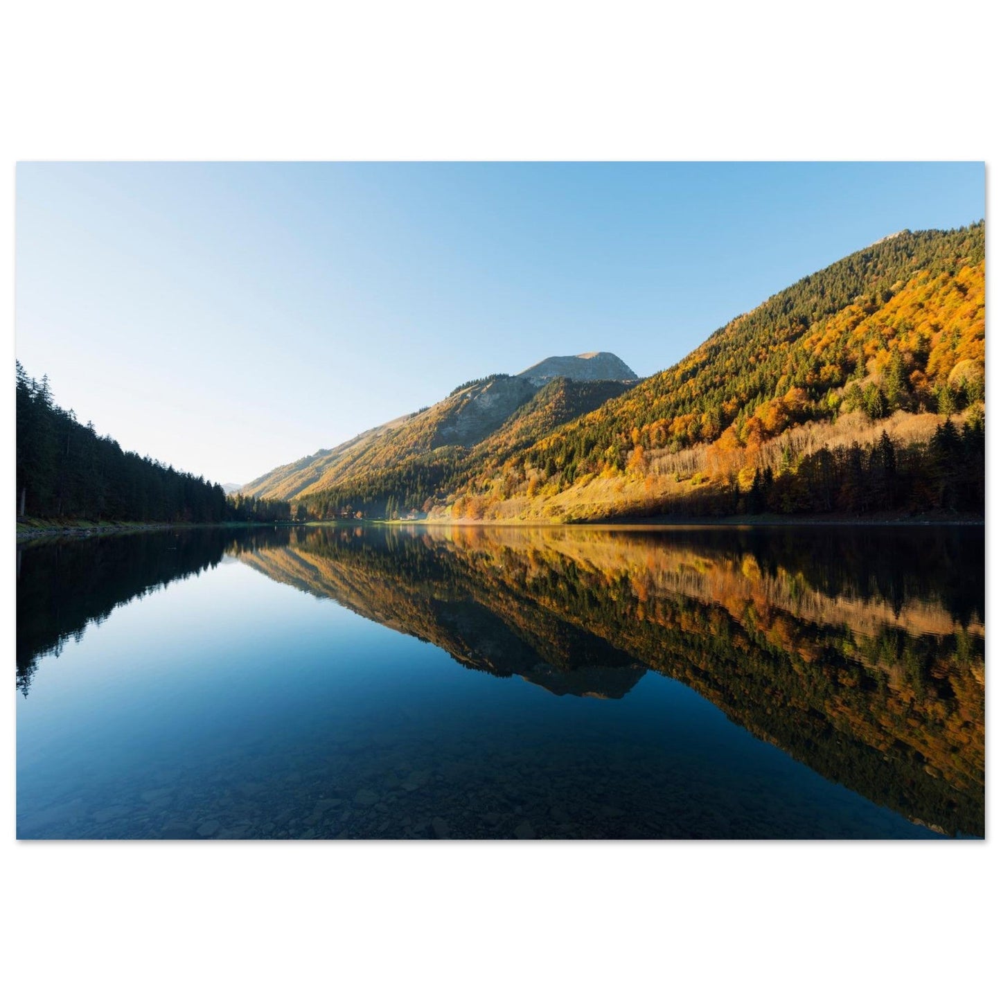 Photo of Lake Montriond in Haute-Savoie — photo print on matte aluminium Dibond