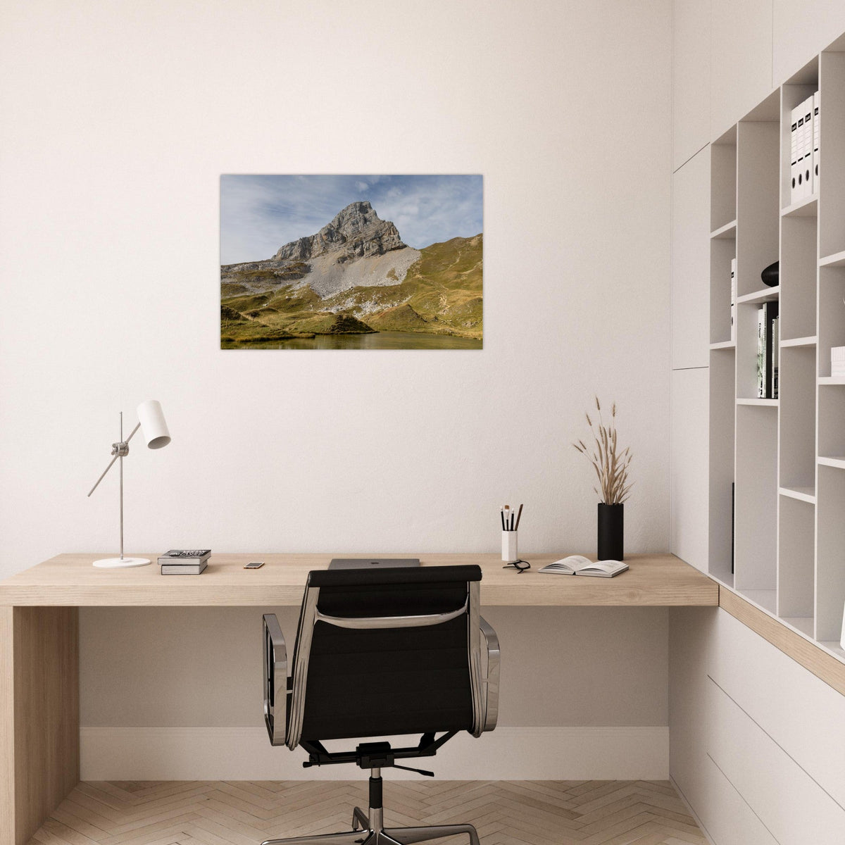 Simulation d’un tableau AluArtMountains dans un intérieur