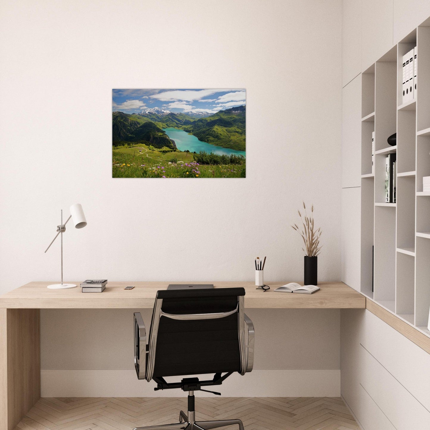Tableau photo du Lac de Roselend et Mont-Blanc depuis Roche Parstire sur aluminium Dibond mat, exposé dans une chambre