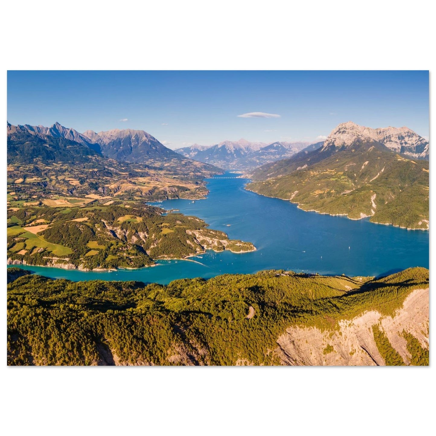 Photo du lac de Serre-Ponçon vu du ciel face au Grand Morgon — tableau photo paysage de montagne en Alu Dibond