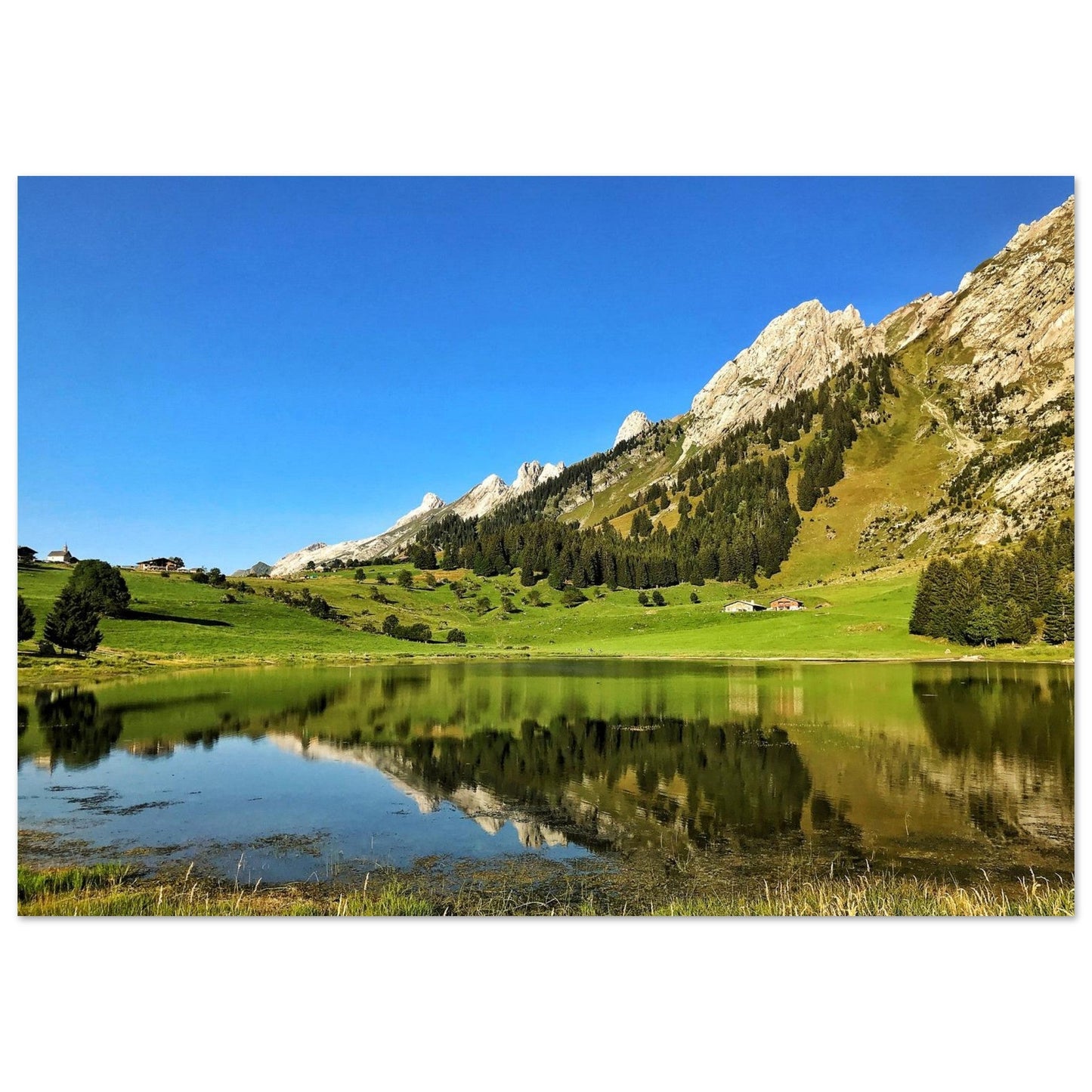 Tableau photo du lac des Confins à La Clusaz sur aluminium Dibond mat, format 70 × 100 cm