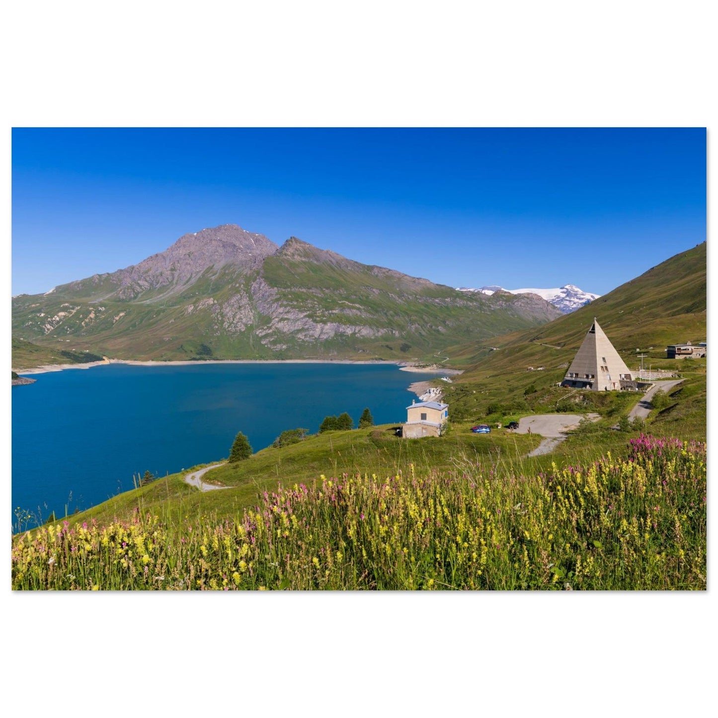 Photo du lac et de la Pyramide du Mont-Cenis — tableau photo paysage de montagne en Alu Dibond, fabrication française