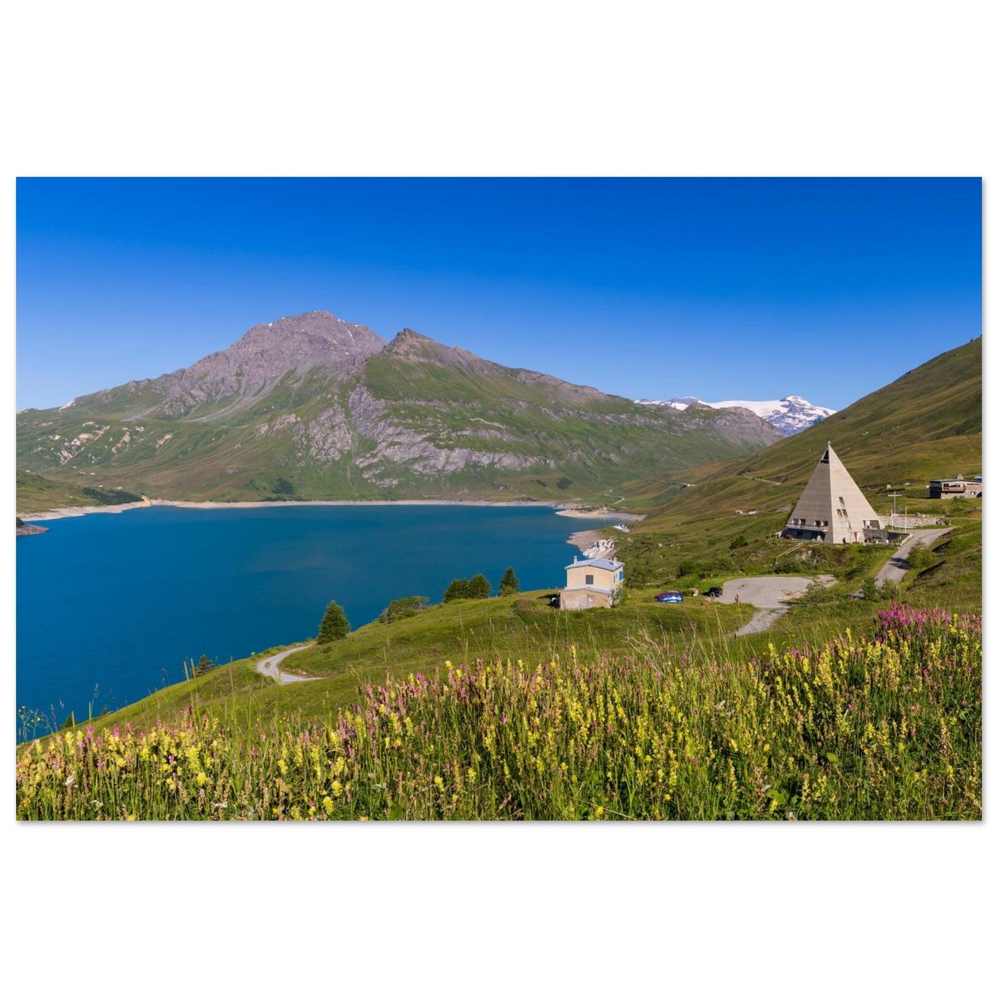 Photo du lac et de la Pyramide du Mont-Cenis — tableau photo paysage de montagne en Alu Dibond, fabrication française