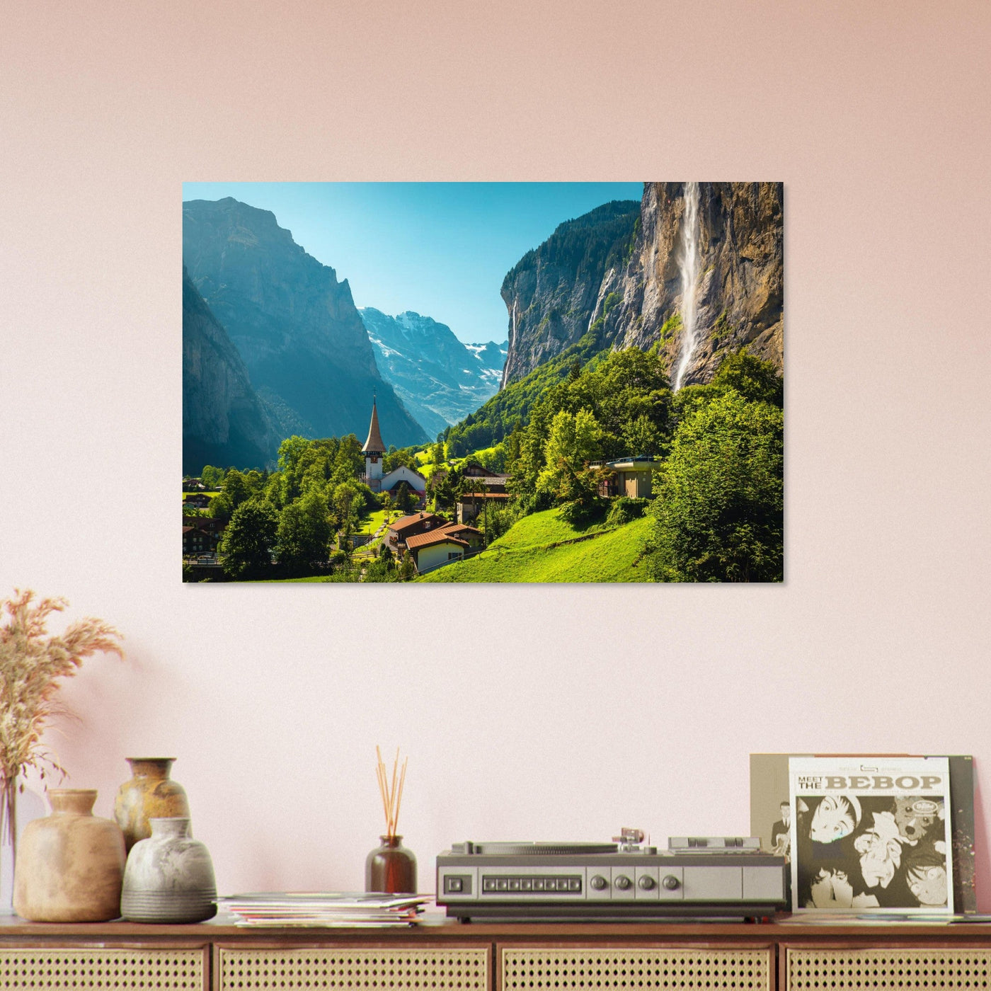 Simulation of an AluArtMountains painting in an interior setting