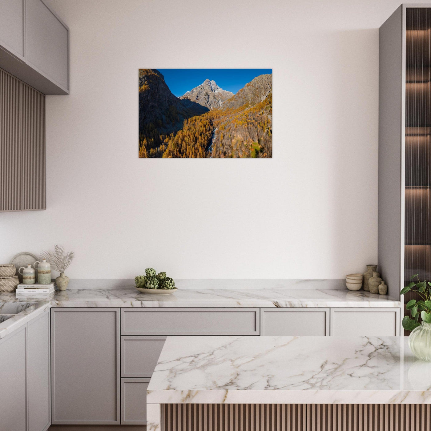 Preview of an AluArtMountains photo print in an interior