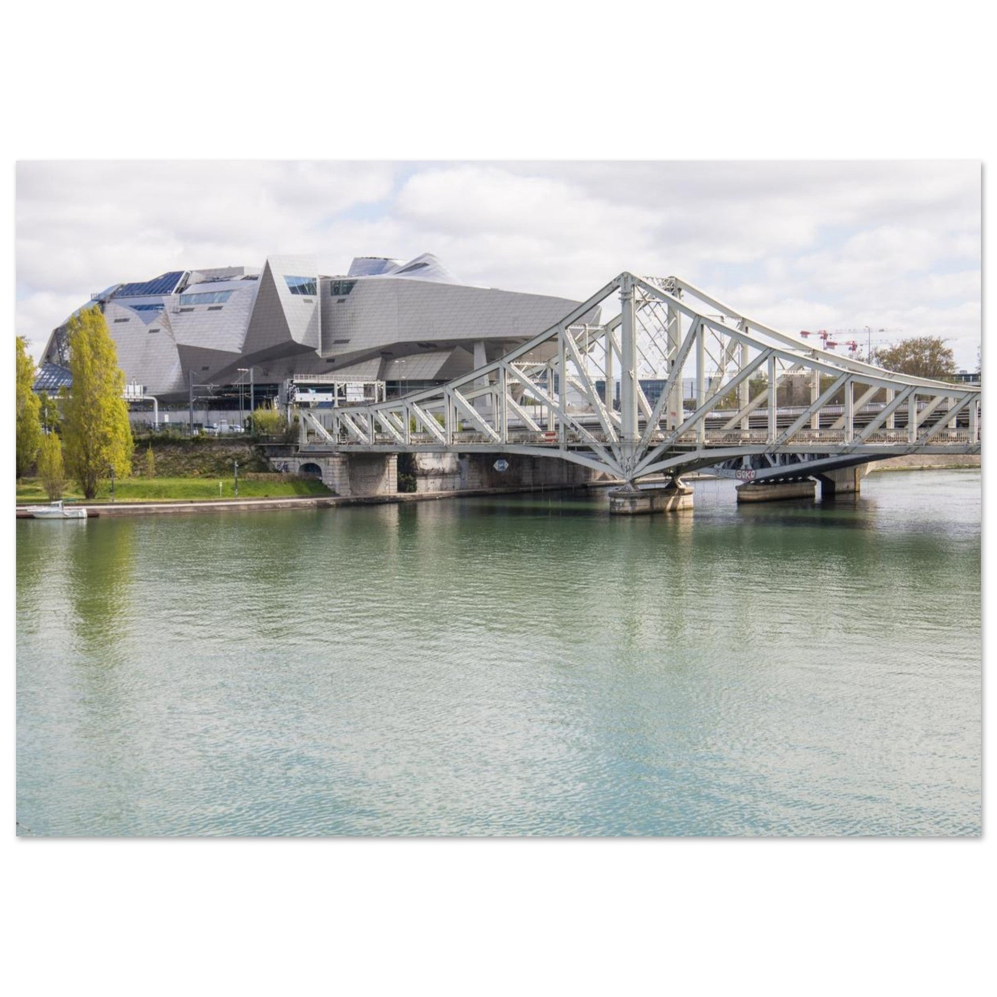 Tableau photo du Musée des Confluences à Lyon sur aluminium Dibond mat, format 70 × 100 cm