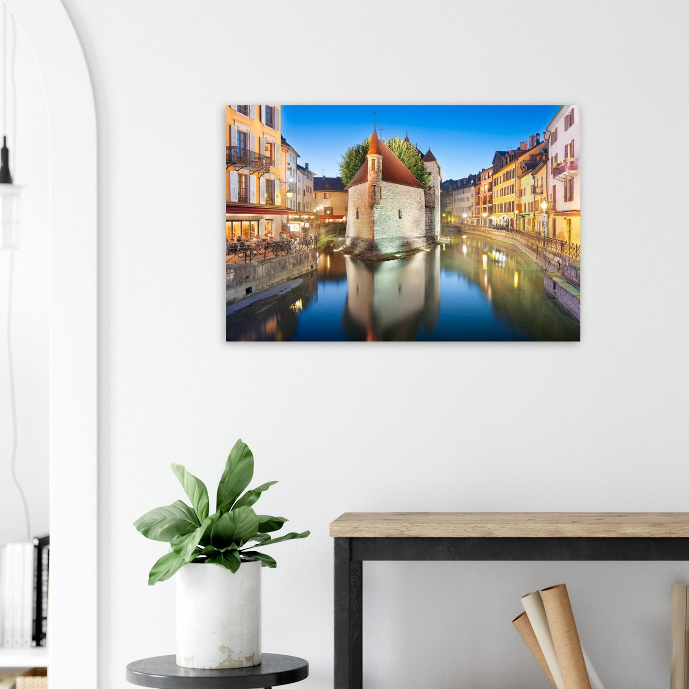 Simulation d’un tableau AluArtMountains dans un intérieur