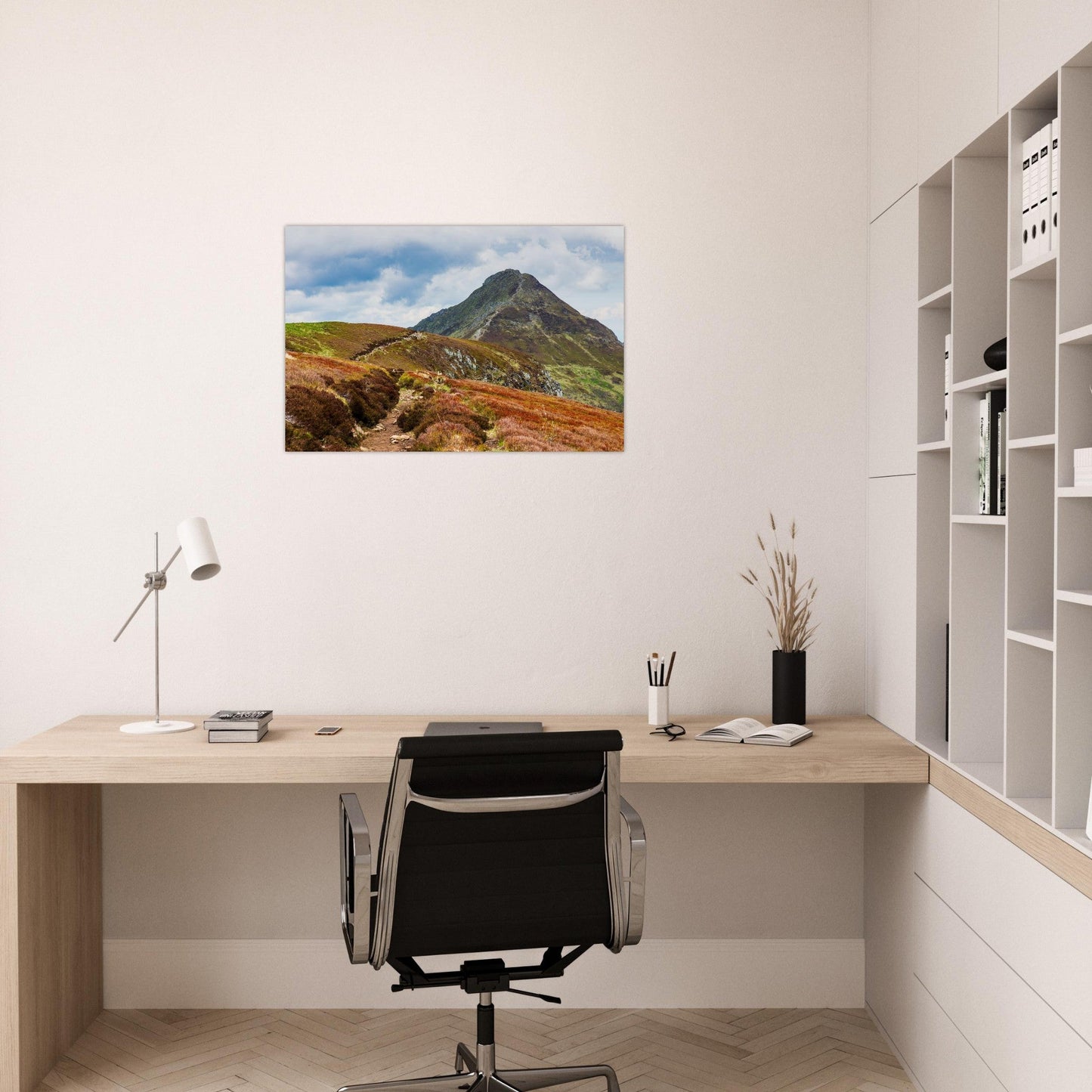 Tableau photo du Puy Mary depuis la Brèche de Rolland dans le Cantal accroché sur un mur clair